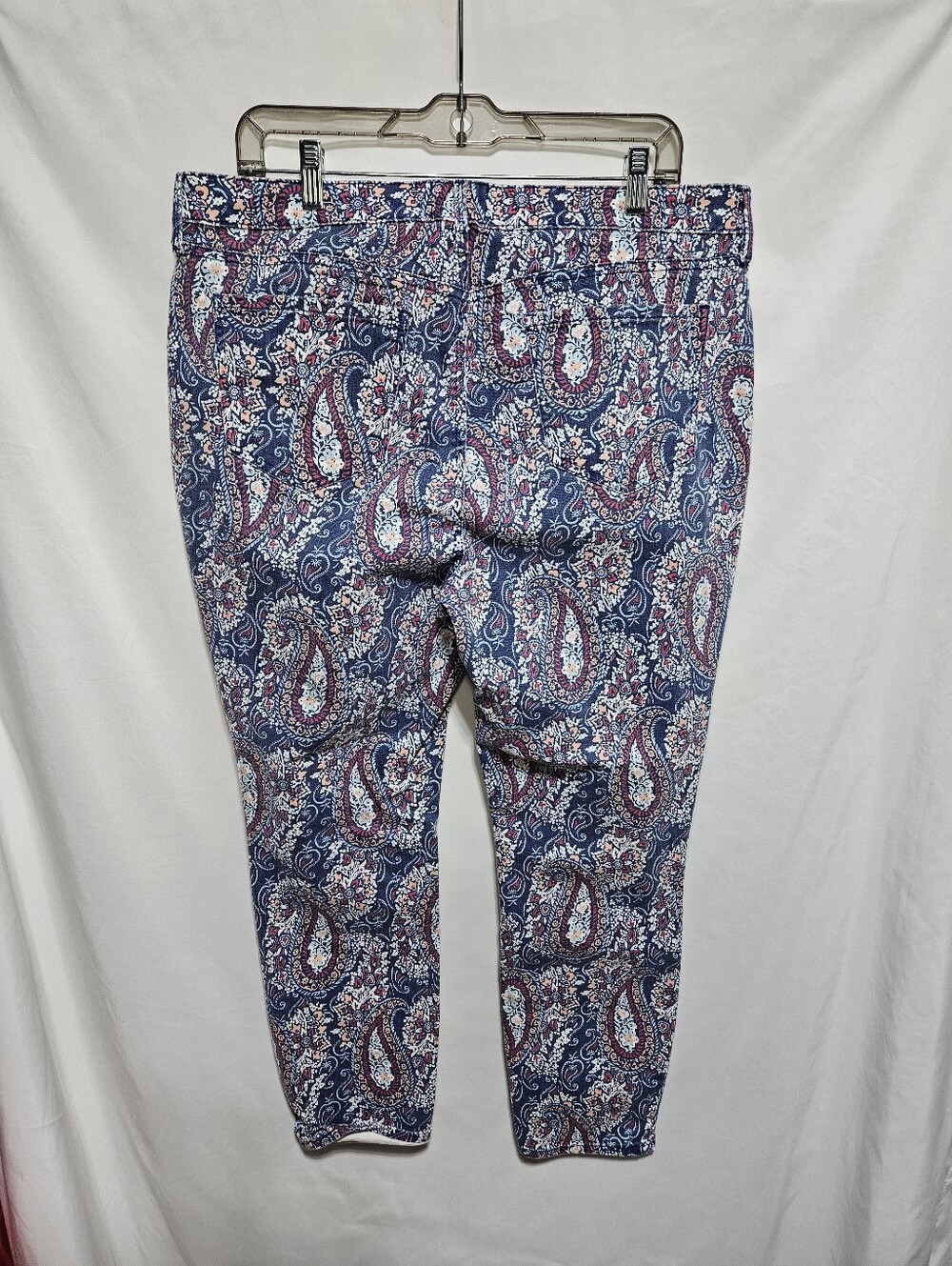 NYDJ for Chico’s Paisley Print Skinny Jeans Women’s Size 16 Blue Stretch Ankle - Picture 2 of 8